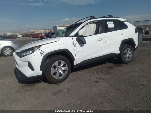 Toyota RAV4 LE 2021 2T3H1RFV3MC111250 Image 2