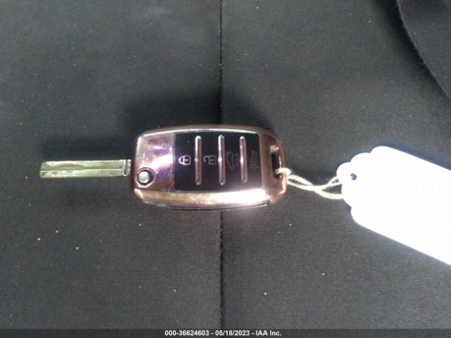 KNDJX3A5XE7095550 KIA Soul !