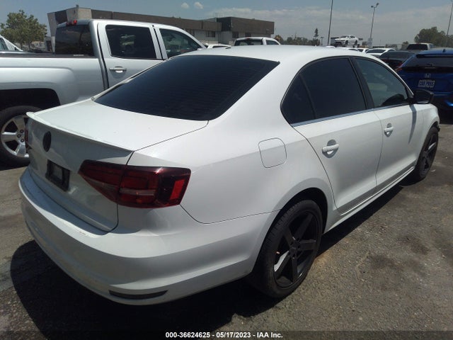 3VW2B7AJ1HM241848 Volkswagen Jetta 1.4t S