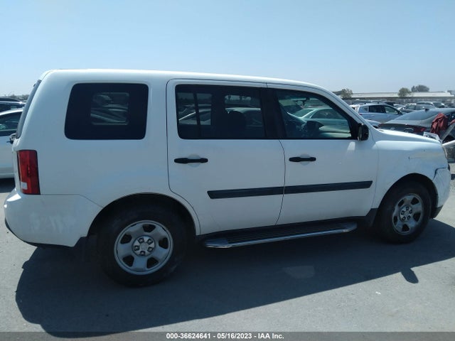 Honda PILOT LX 2015 5FNYF3H27FB031085 Image 4