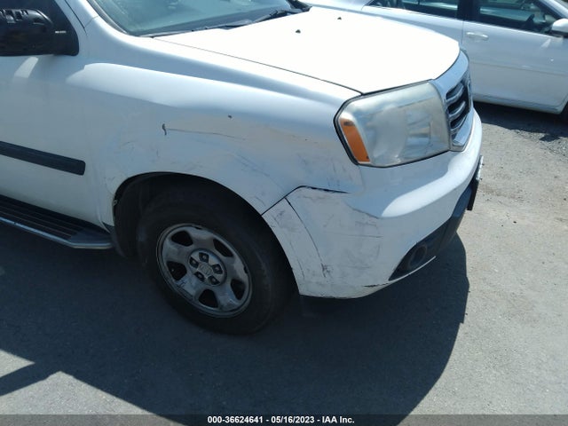 Honda PILOT LX 2015 5FNYF3H27FB031085 Image 6