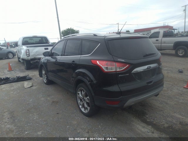 1FMCU9JX1EUC06604 Ford Escape Titanium