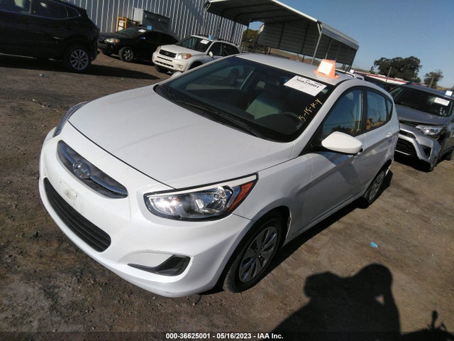 Hyundai ACCENT SE 2017 KMHCT5AE9HU357253 Image 2