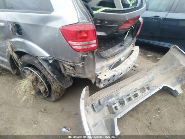 3C4PDCAB2JT535176 Dodge JOURNEY SE