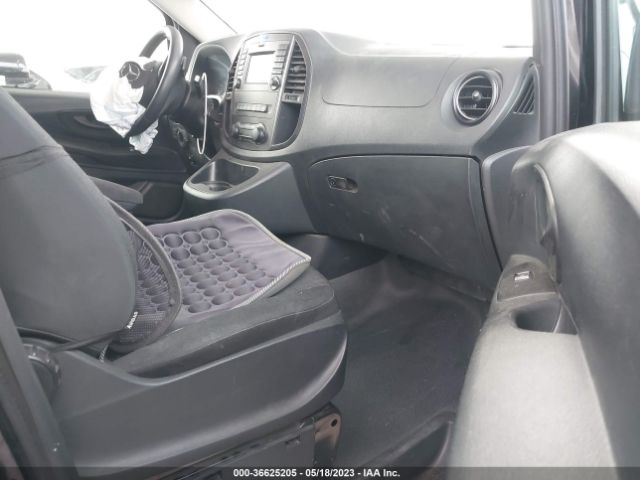 W1WV0FEY3L3761815 Mercedes-Benz METRIS PASSENGER VAN