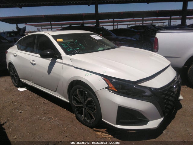 2023 1N4BL4CV4PN324683 main image