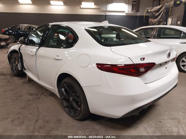 ZARFANAN1L7632621 Alfa Romeo Giulia Awd