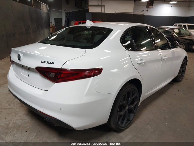 ZARFANAN1L7632621 Alfa Romeo Giulia Awd