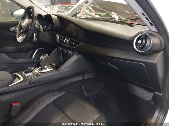ZARFANAN1L7632621 Alfa Romeo Giulia Awd