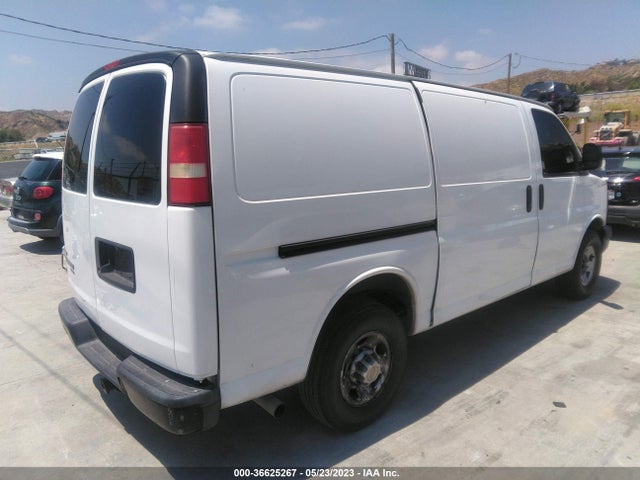 2011 CHEVROLET EXPRESS CARGO VAN VIN: 1GCWGFCA8B1150996