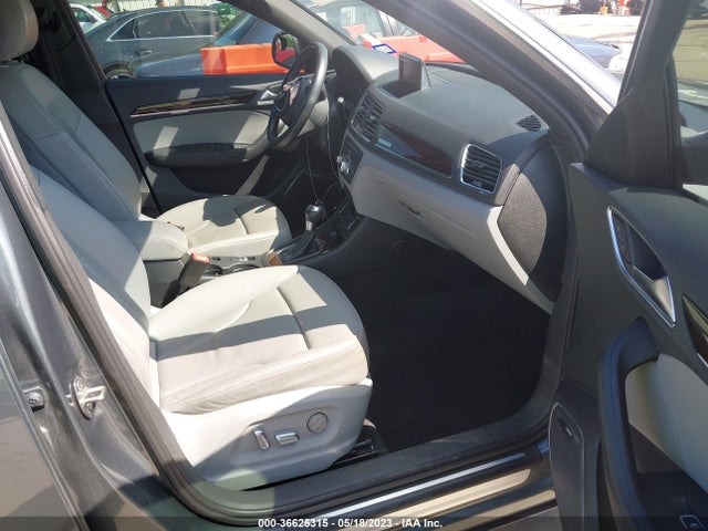 WA1GFCFS7GR017529 Audi Q3 Prestige