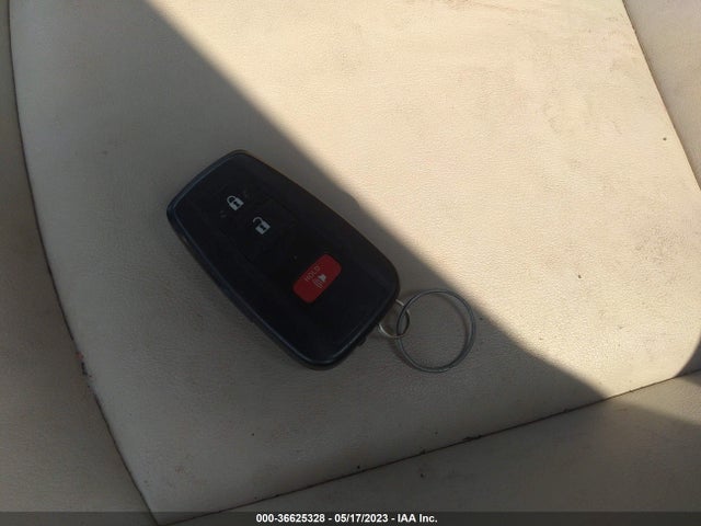 2020 TOYOTA PRIUS LE/XLE VIN: JTDL9RFU2L3022201
