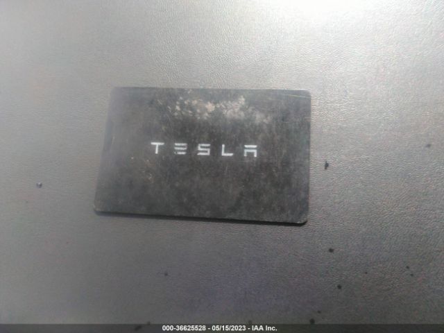 7SAYGDEF3NF561467 Tesla Model Y Performance