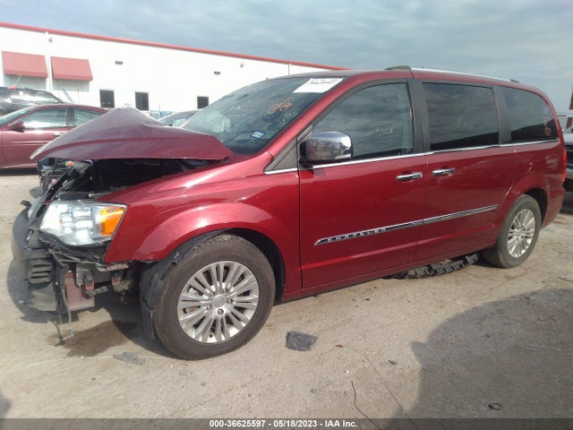 2C4RC1JG5GR104600 Chrysler Town & Country Limited