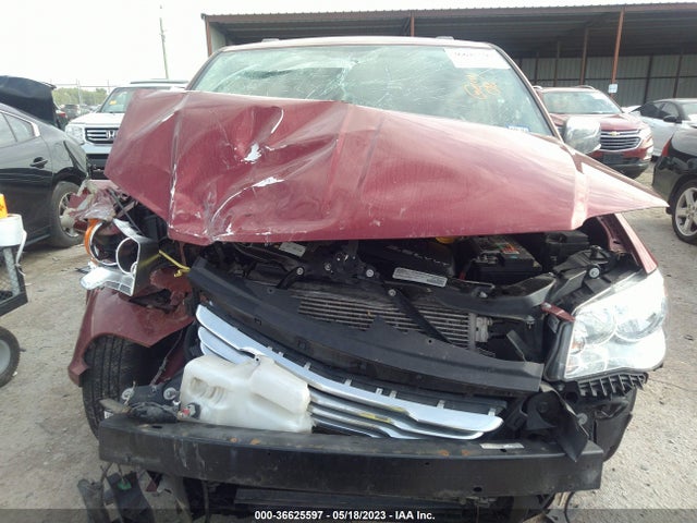 2C4RC1JG5GR104600 Chrysler Town & Country Limited
