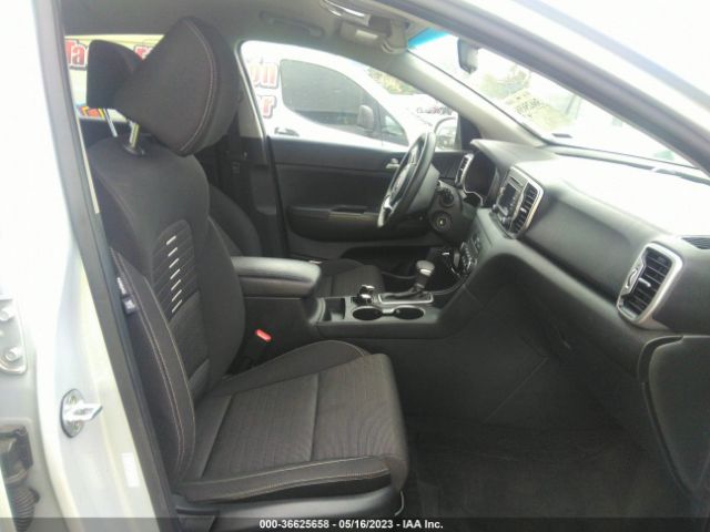 KNDPM3AC8J7471514 KIA Sportage Lx