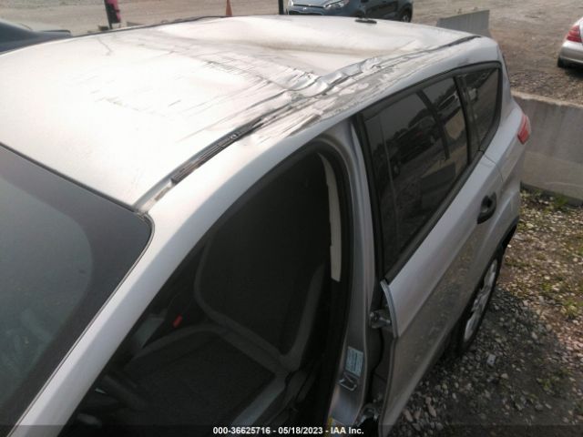 1FMCU0F78EUA22569 Ford ESCAPE S