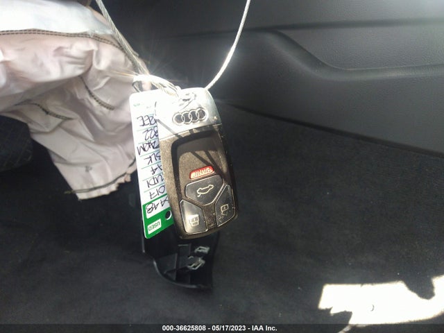 WAUGNAF49HN019822 Audi A4 PREMIUM
