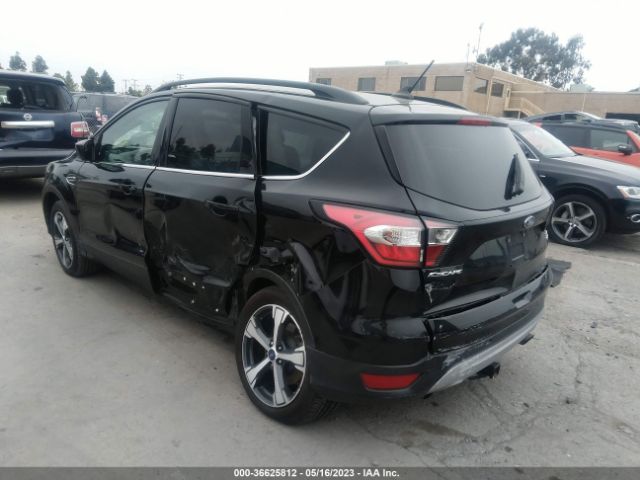 1FMCU9HD5JUA86313 Ford ESCAPE SEL