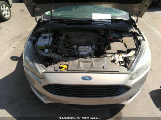 1FADP3FE1GL263078 Ford FOCUS SE