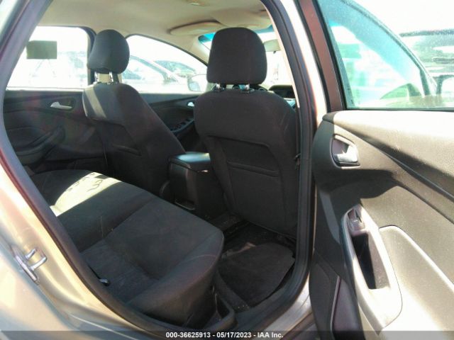 1FADP3FE1GL263078 Ford FOCUS SE