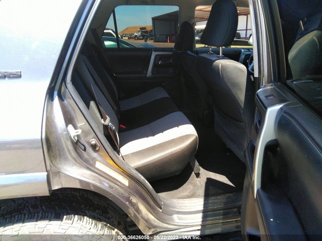 Toyota 4RUNNER SR5 2019 JTEBU5JR3K5670473 Image 8