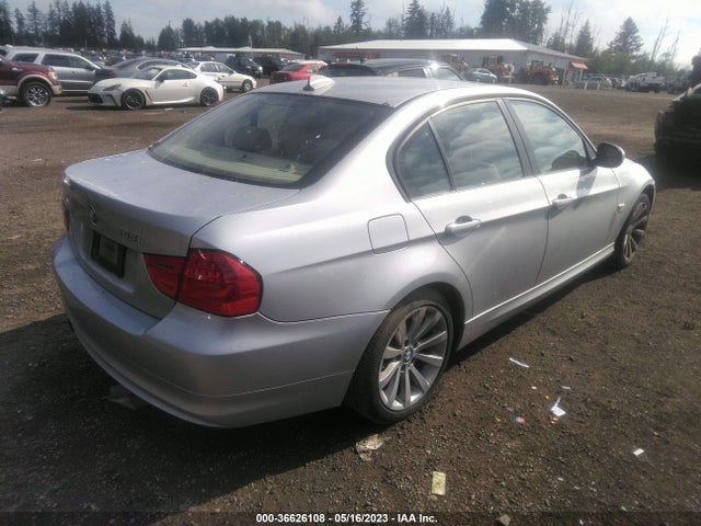 2011 BMW 3 SERIES 328I XDRIVE VIN: WBAPK5G5XBNN80030