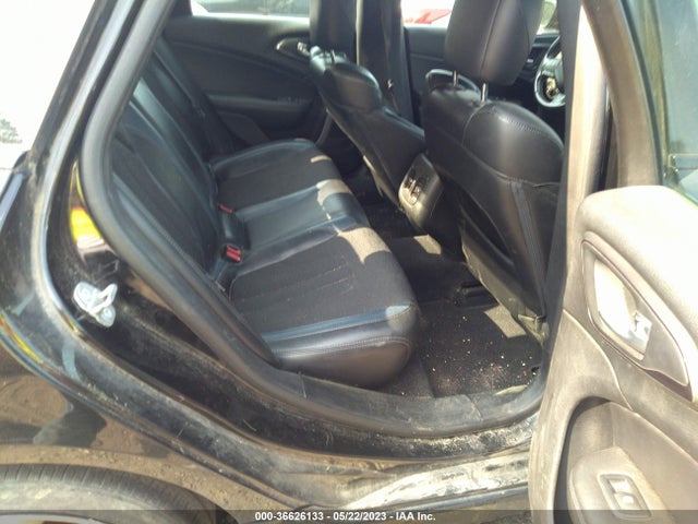 1C3CCCDG4FN523017 Chrysler 200 S