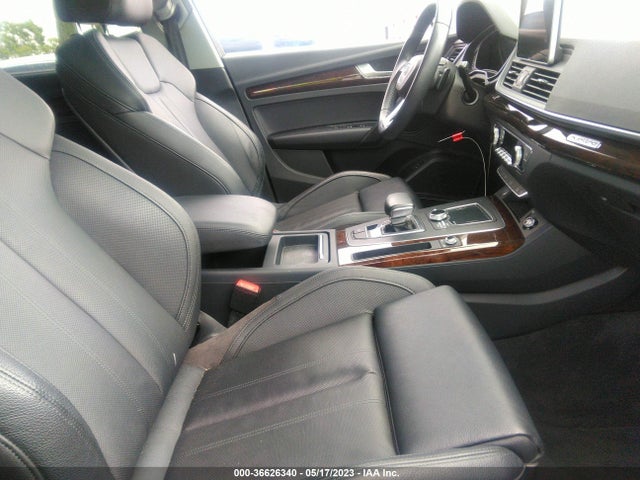 WA1BNAFYXJ2191455 Audi Q5 Premium Plus