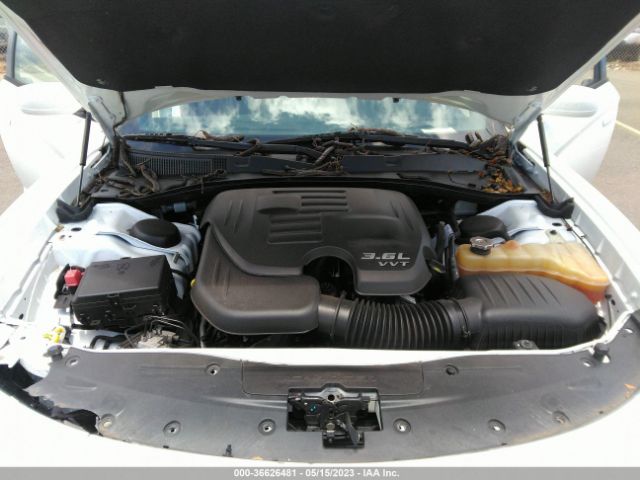 2C3CDXHGXGH132544 Dodge Charger Sxt