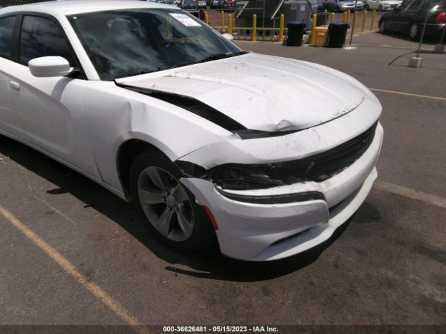 2C3CDXHGXGH132544 Dodge Charger Sxt