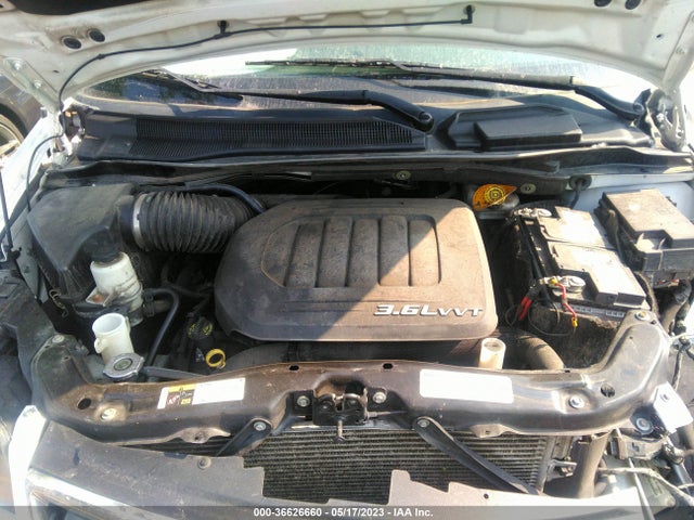2C4RC1HG5GR240697 Chrysler Town & Country S