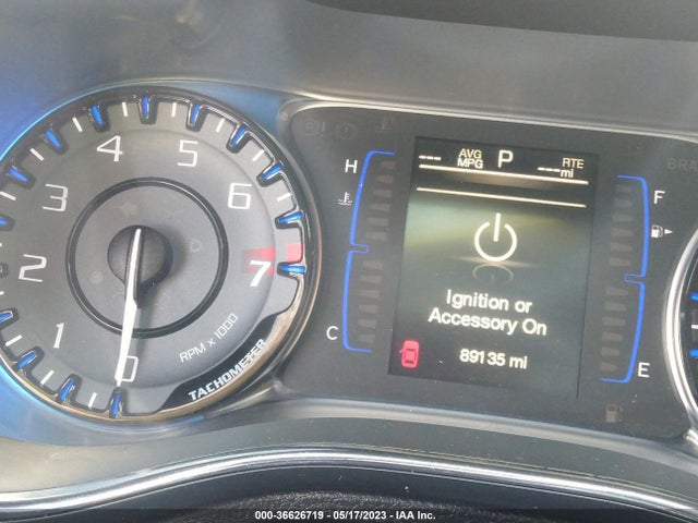1C3CCCBG6FN525869 Chrysler 200 S