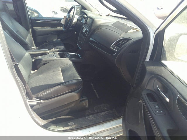 2C4RC1HG9FR521822 Chrysler Town & Country S