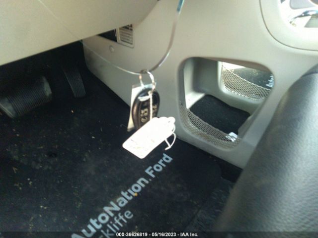 2C4RDGCG2JR267600 Dodge Grand Caravan Sxt
