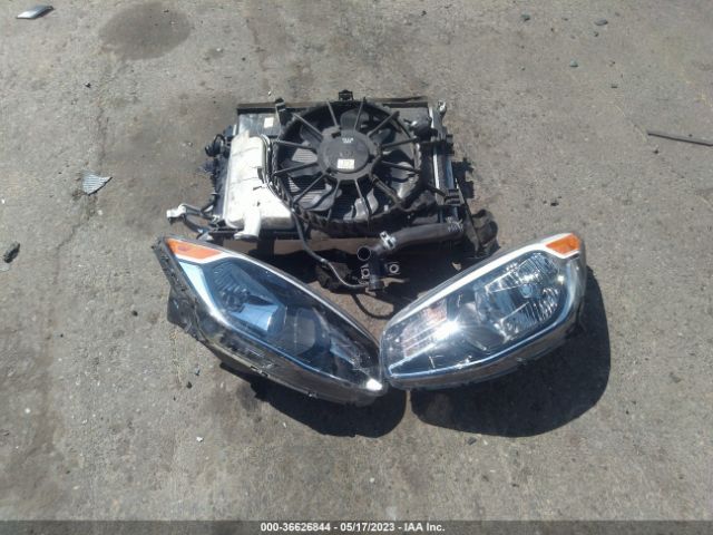 KNDJN2A2XK7004228 KIA Soul Base