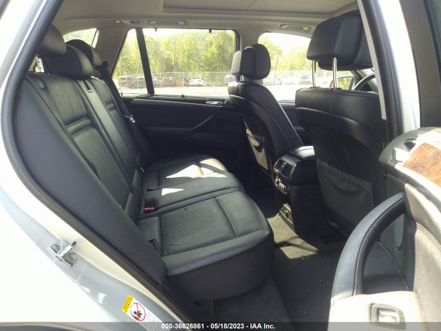 2009 BMW X5 30I VIN: 5UXFE435X9L268445
