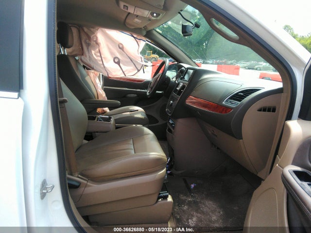 2C4RC1BG8ER444500 Chrysler Town & Country Touring