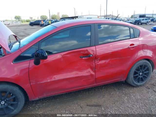 KNADM4A32F6468482 KIA RIO LX