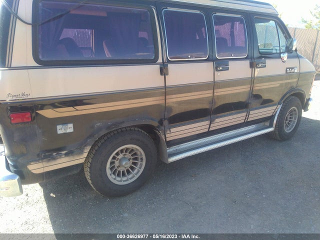 Auction sale of the 1988 Dodge Ram Van B150, vin: 2B6FB13Y6JK124094, lot number: 36626977