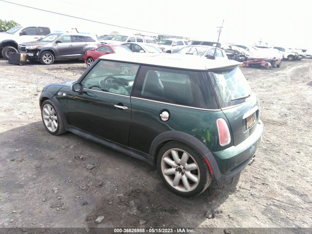 2005 MINI COOPER HARDTOP WMWRE33525TL14950 Photo 2