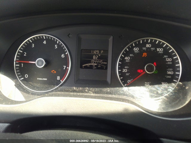 3VWD17AJ7EM354825 Volkswagen Jetta Sedan Se