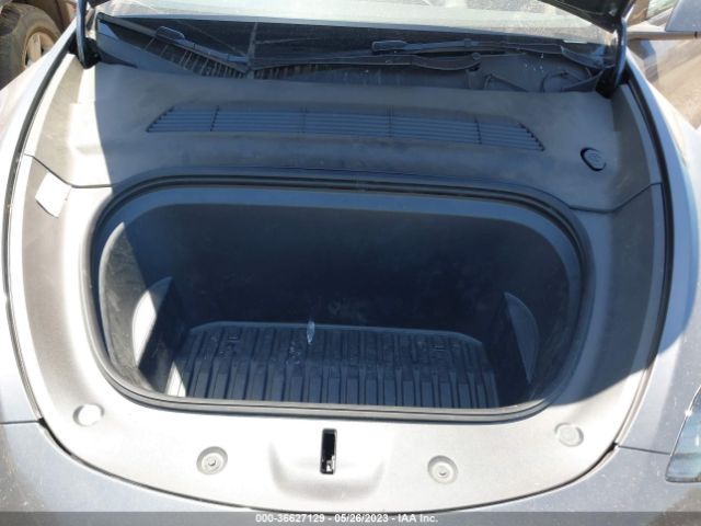 7SAYGDEE6NF560417 Tesla Model Y Long Range