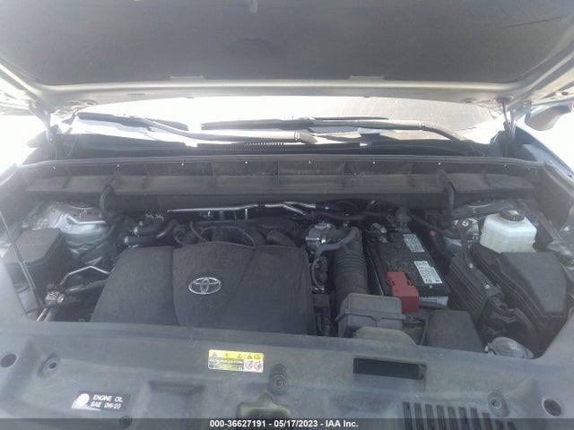 Toyota Highlander Platinum 2022 5TDFZRBHXNS205739 Image 10