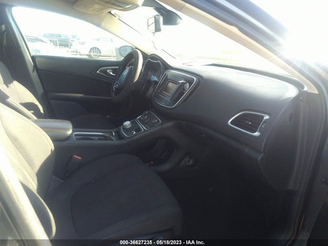 Chrysler 200 Limited 2015 1C3CCCAB9FN676047 Image 5