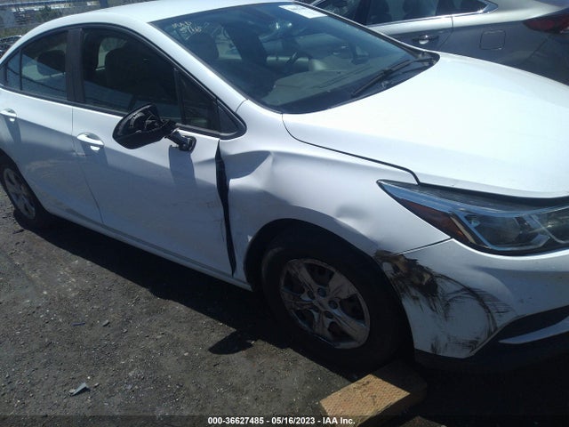 Chevrolet CRUZE LS 2017 1G1BC5SM2H7261896 Image 6