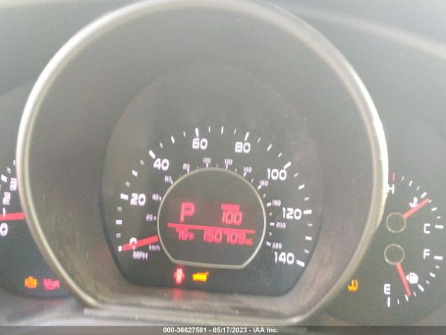 KNDJN2A27F7235836 KIA Soul Base