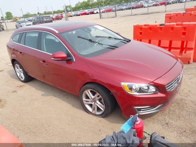 2015 Volvo V60, VIN: YV140MEK4F1241608