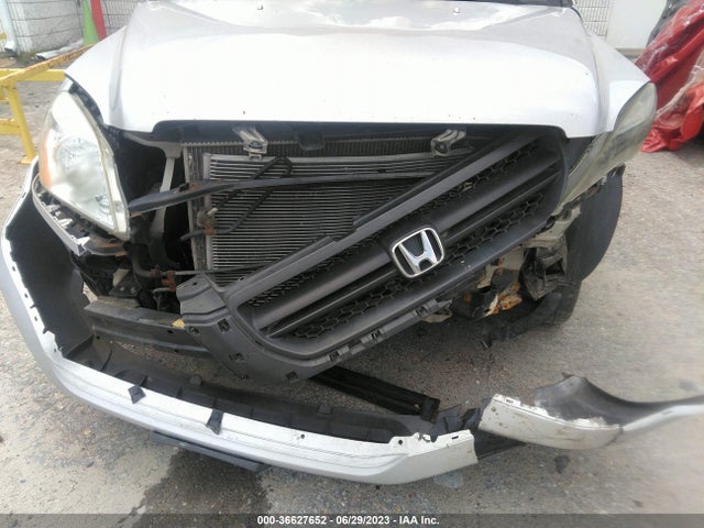 2004 HONDA PILOT EX VIN: 2HKYF18634H594494