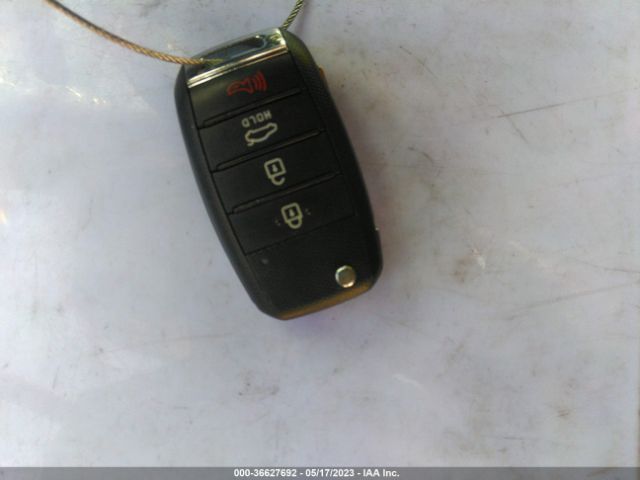 5XXGT4L35JG195077 KIA Optima Lx